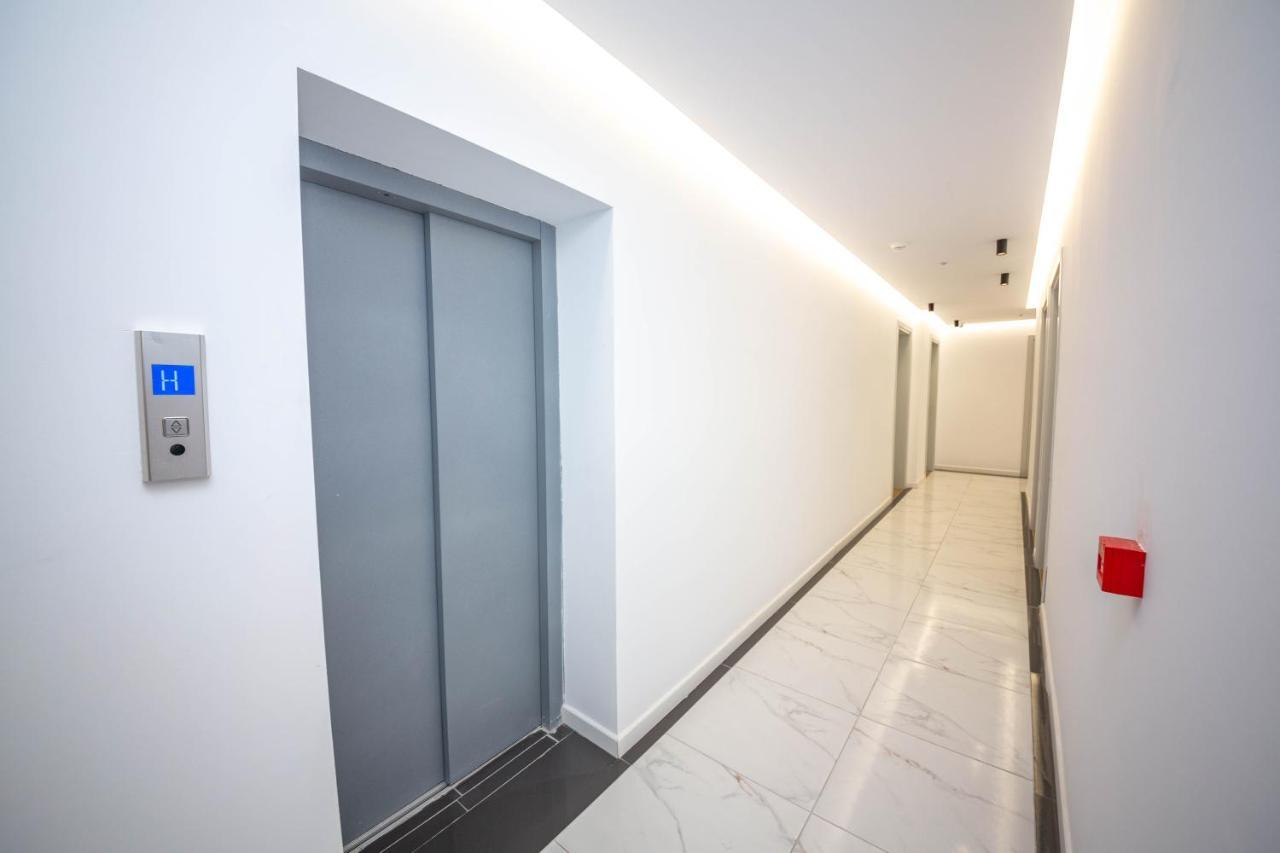Vlorë Hesperus Hotel מראה חיצוני תמונה