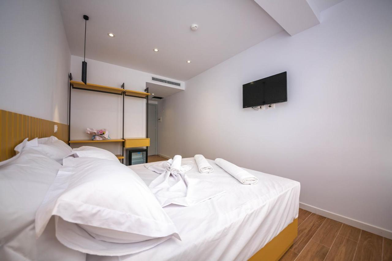 Vlorë Hesperus Hotel מראה חיצוני תמונה