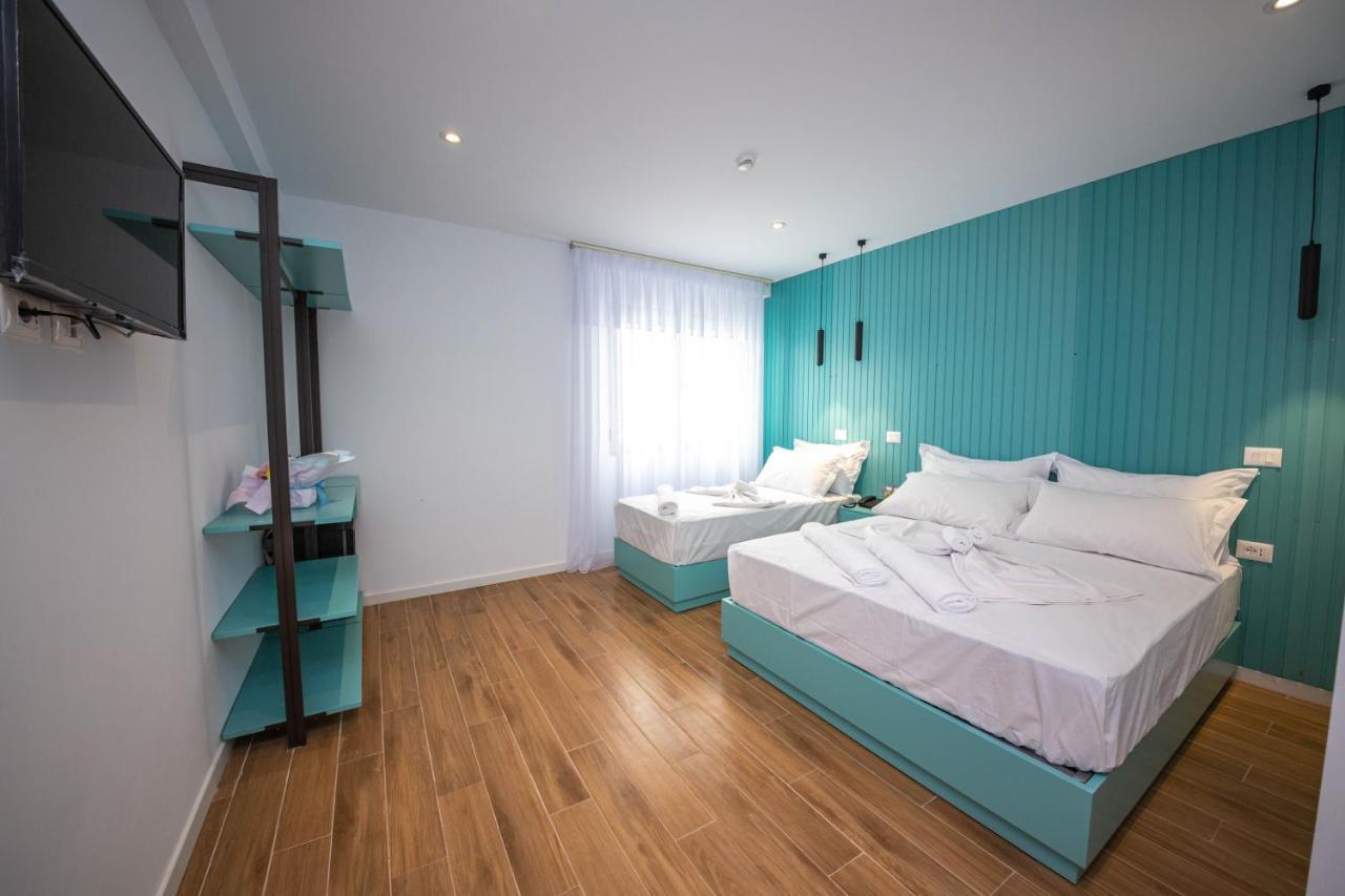 Vlorë Hesperus Hotel מראה חיצוני תמונה