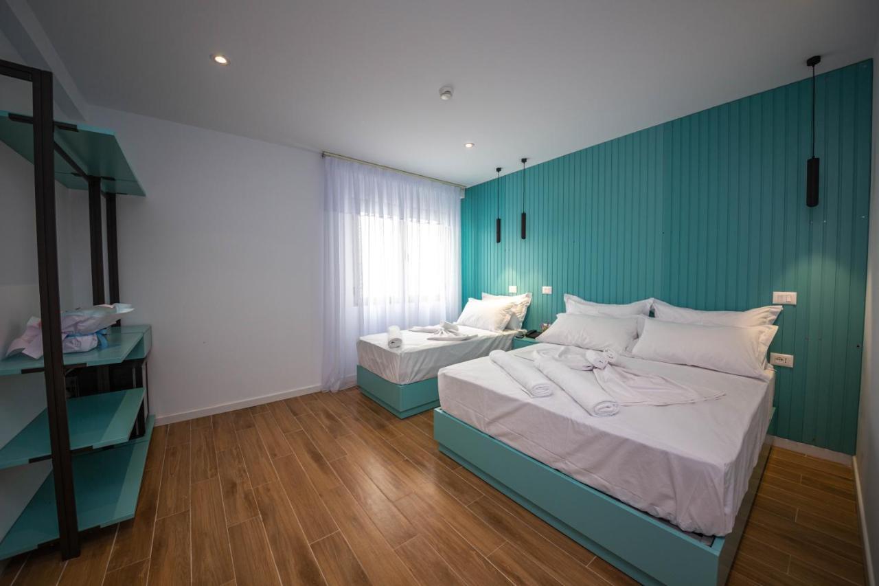Vlorë Hesperus Hotel מראה חיצוני תמונה