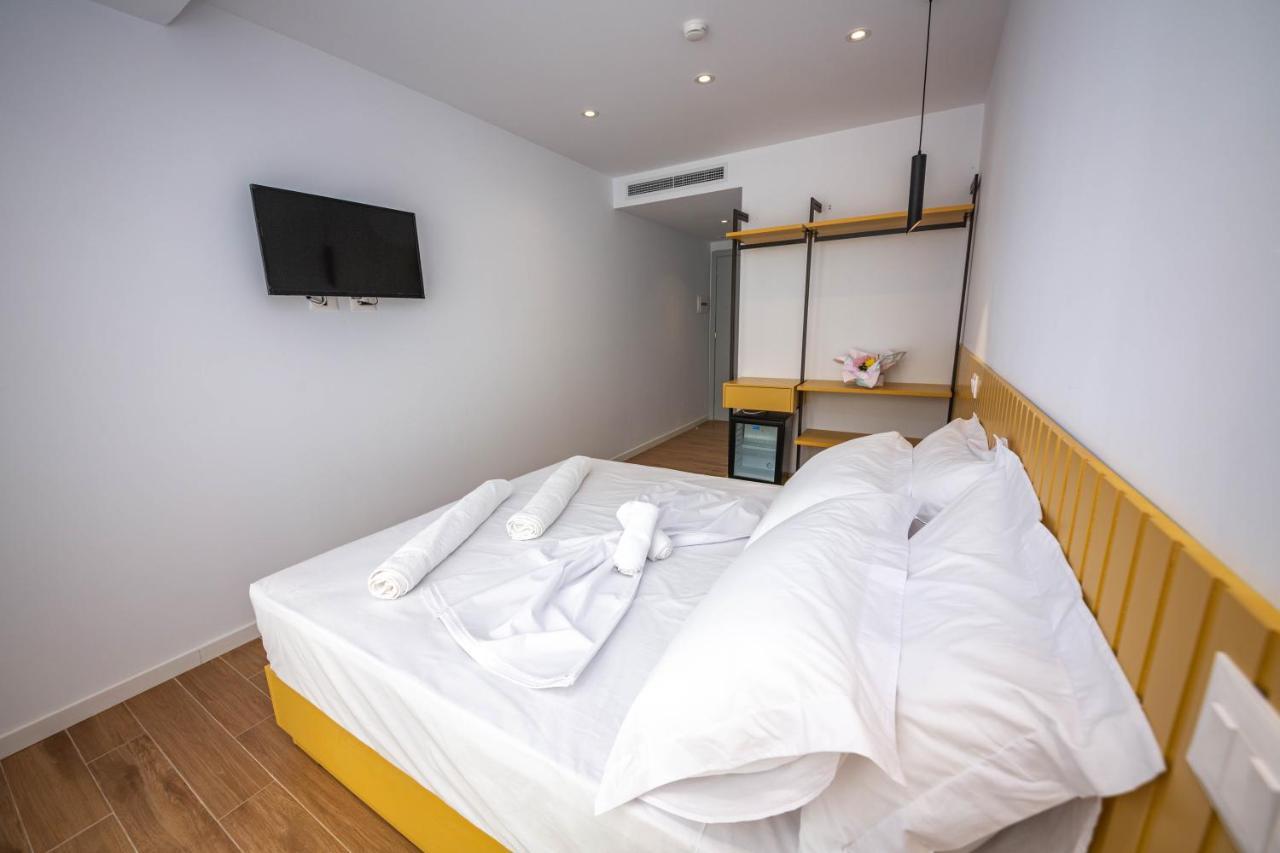 Vlorë Hesperus Hotel מראה חיצוני תמונה