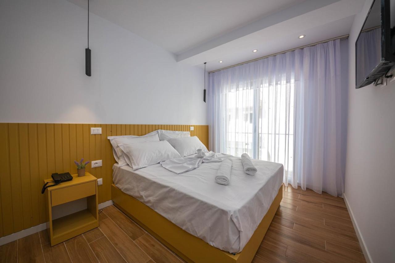 Vlorë Hesperus Hotel מראה חיצוני תמונה