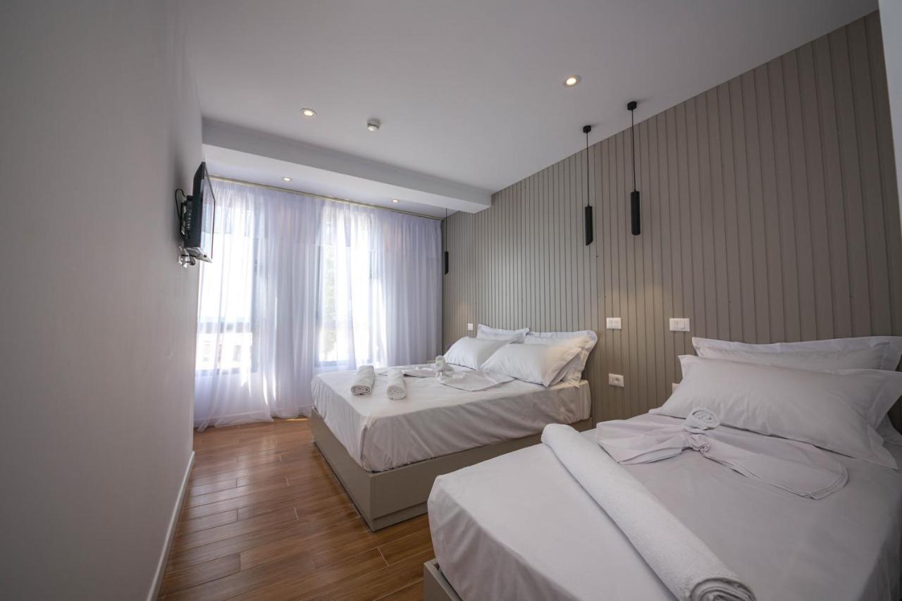 Vlorë Hesperus Hotel מראה חיצוני תמונה